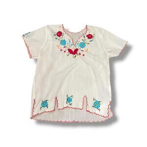 Vintage Mexican Embroidered Floral Lightweight Blouse